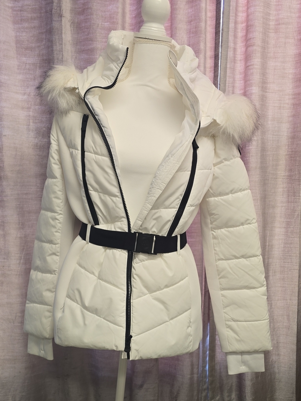 F.O.G. White Belted Ski Puffer Jacket Faux Fur Hooded Coat Size Medium M